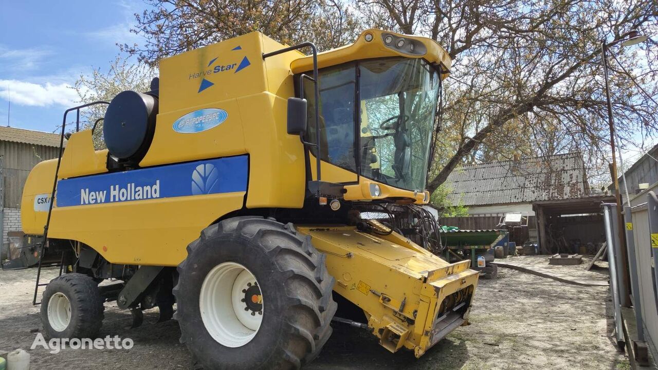 зърнокомбайн New Holland CSX 7080